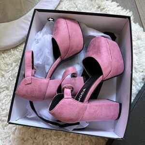 Beautiful pink velvet platform heels